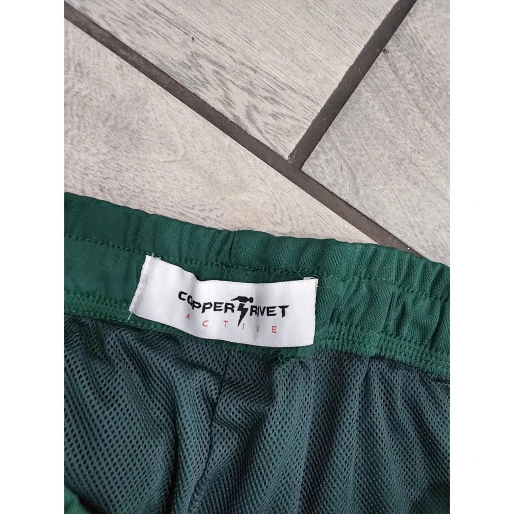Copper Rivet Active Mens Green Challenge Track Shorts 88 Fast Mesh Lined XL New